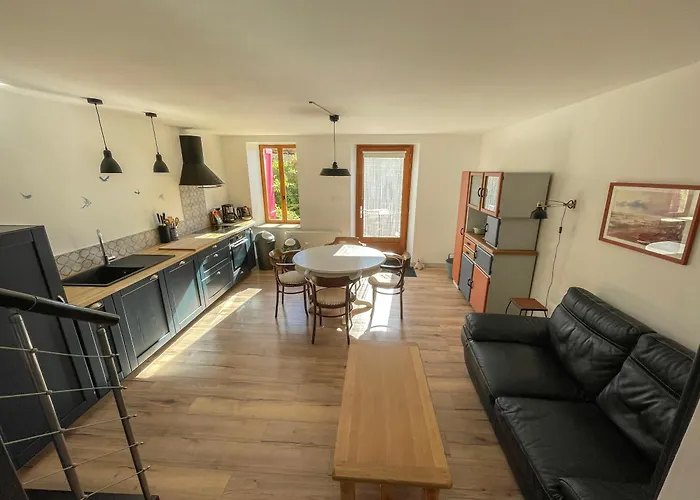 Ferme Robin Bed & Breakfast Marsaz